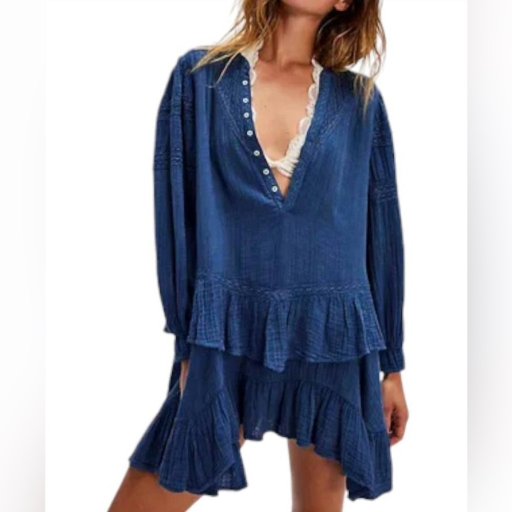 Free People NWT XS Sachi Cotton  Long Sleeve Front Button
Embroidered Ruffle Hem